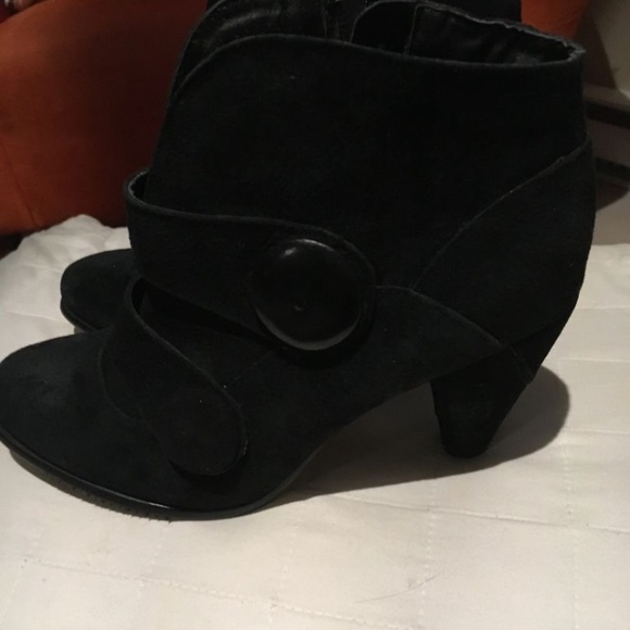 Gorgeous ankle suede black boots Hush puppies - Picture 3 of 7